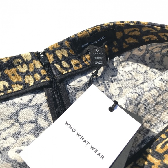 NEW Cheetah Print Knit Pencil Skirt Size 6 :078 - Picture 4 of 8